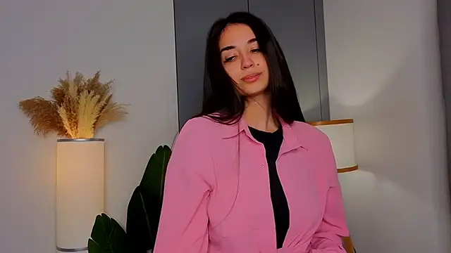 EmmyNoel online show from December 22, 7:27 am