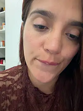 Snapshot of lara_beker chatting on April 30, 8:57 pm lara beker online show from April 30, 8:57 pm