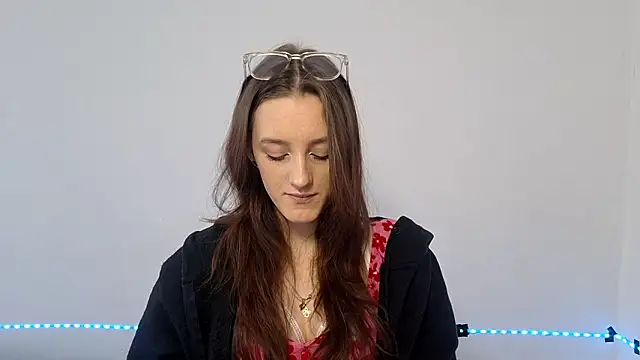 LisaBoddy online show from January 15, 7:02 am