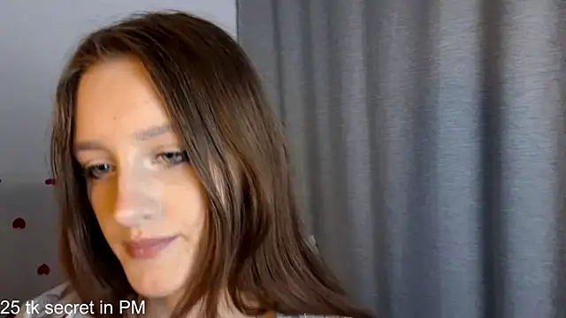 Snapshot of LisaBoddy chatting on May 10, 2:11 pm LisaBoddy online show from May 10, 2:11 pm