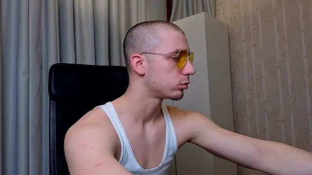 KellenWest online show from March 31, 7:20 am