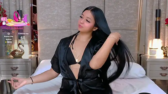 Jessie-Torres online show from March 25, 12:33 pm