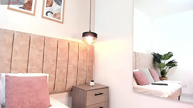 Snapshot of JayJacksonn chatting on December 17, 11:49 am JayJacksonn online show from December 17, 11:49 am