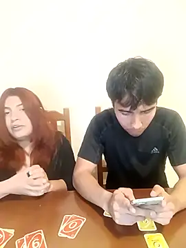 Snapshot of LUNARB23 chatting on December 16, 5:12 am LUNARB23 online show from December 16, 5:12 am