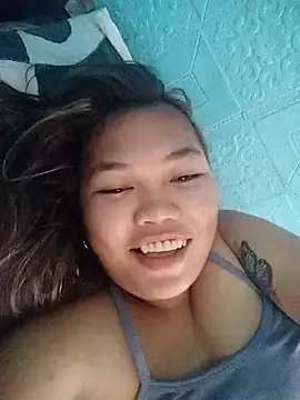 XxSexyPinay4uxX online show from March 28, 12:32 am