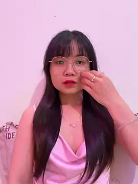    KARA    online show from April 26, 2:09 am