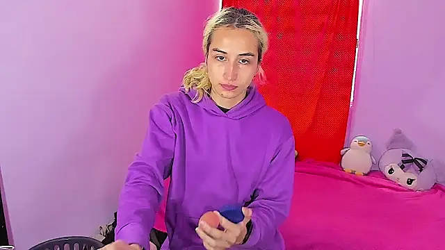 Elis-Darling online show from January 15, 5:05 pm