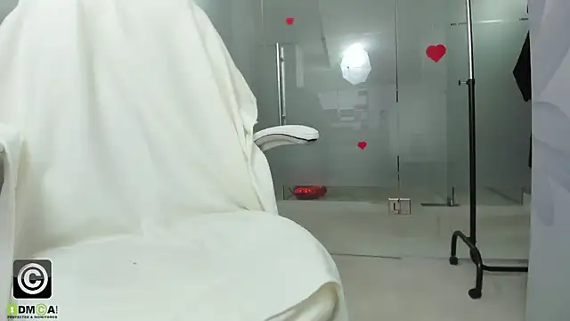 missdominna online show from April 23, 2:57 am