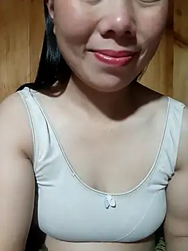 Chloe-ee online show from January 15, 2:05 am