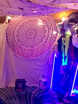 infinirose online show from March 15, 7:47 am