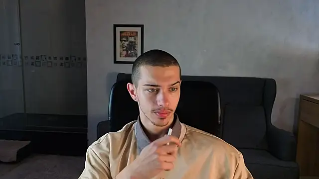 KaydenDrew online show from April 19, 4:12 am