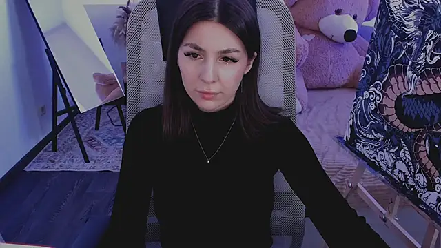 DiRosie online show from April 18, 8:07 am