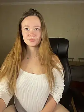 CaramelleSugarr online show from March 23, 5:50 pm