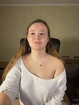 CaramelleSugarr online show from April 17, 7:50 pm