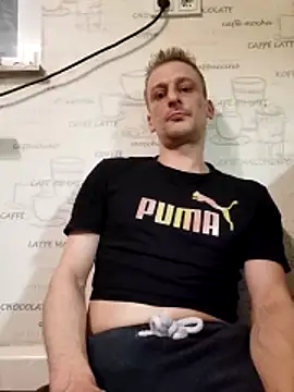 AnDyWaesche90 online show from April 15, 3:24 am