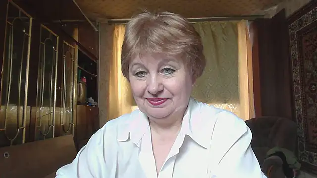 Snapshot of Casey_peach chatting on May 23, 11:14 am Casey peach online show from May 23, 11:14 am