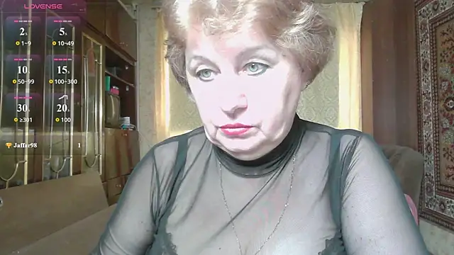 Snapshot of Casey_peach chatting on July 16, 7:03 am Casey peach online show from July 16, 7:03 am
