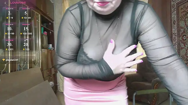 Snapshot of Casey_peach chatting on July 19, 10:30 am Casey peach online show from July 19, 10:30 am
