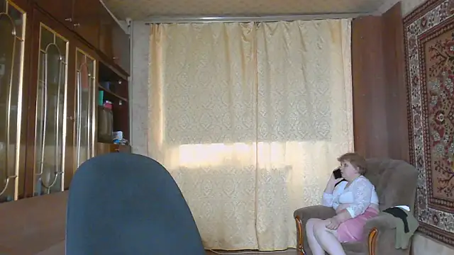 Snapshot of Casey_peach chatting on July 25, 2:58 pm Casey peach online show from July 25, 2:58 pm