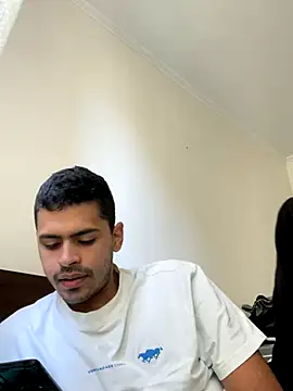 HotWhisper22 online show from December 16, 1:05 pm