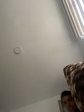 HotWhisper22 online show from April 17, 12:08 pm