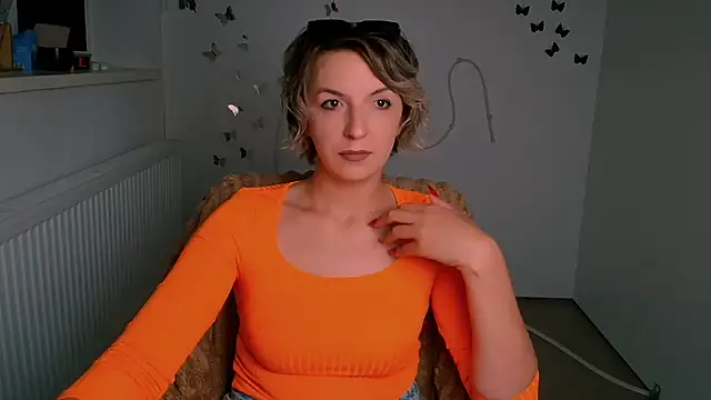 Lana Foxyy online show from June 17, 11:56 am