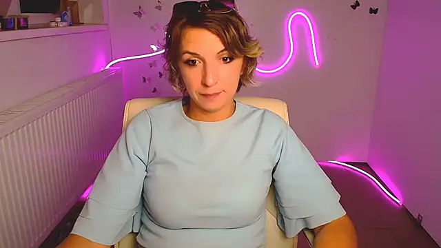 Lana Foxyy online show from July 25, 12:03 pm