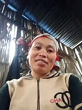 Maikha08 online show from January 7, 7:22 am