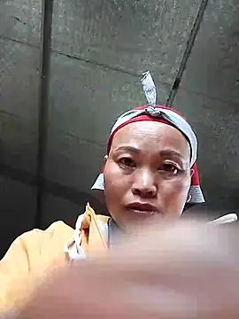 Maikha08 online show from April 2, 6:00 am