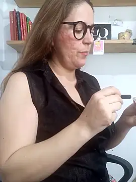 SofiEsteves online show from April 14, 1:39 pm