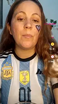 Snapshot of SofiEsteves chatting on July 19, 4:22 pm SofiEsteves online show from July 19, 4:22 pm
