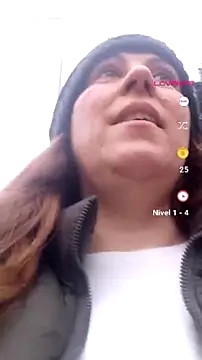 Snapshot of SofiEsteves chatting on July 21, 12:18 pm SofiEsteves online show from July 21, 12:18 pm