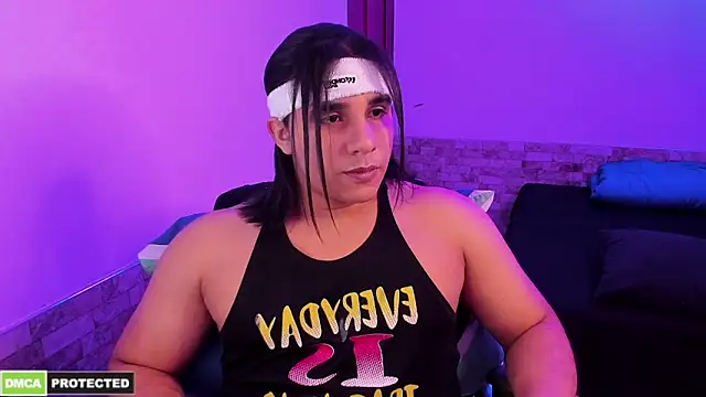 latinboyfit online show from April 30, 8:31 am