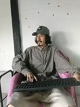 sk8-boy online show from April 22, 4:52 pm