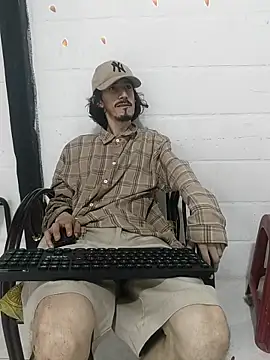 sk8-boy online show from April 24, 1:24 pm