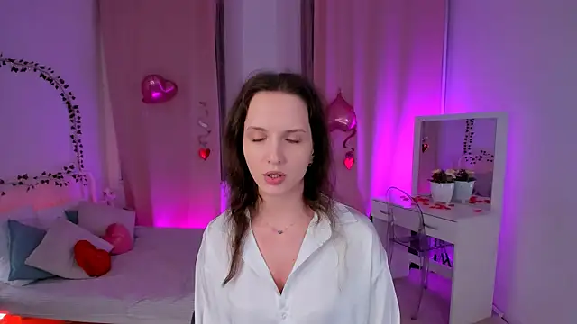 Ariadna Shy online show from February 14, 10:25 pm