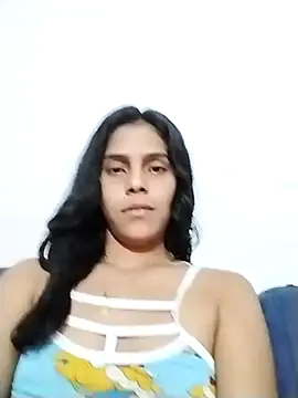 Snapshot of Emily_hot26 chatting on December 17, 3:01 am Emily hot26 online show from December 17, 3:01 am