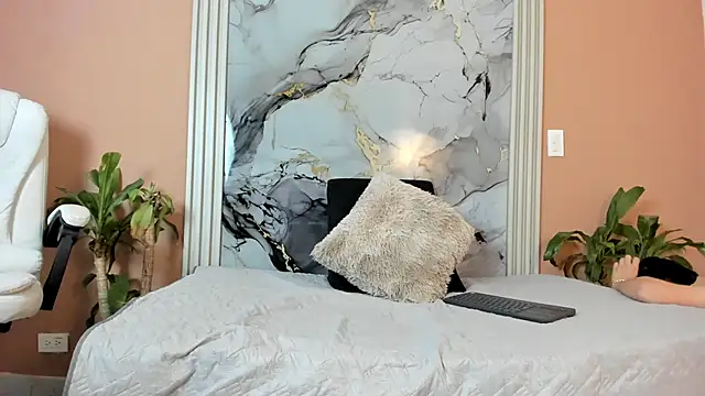 alex xhunter online show from February 9, 12:20 pm