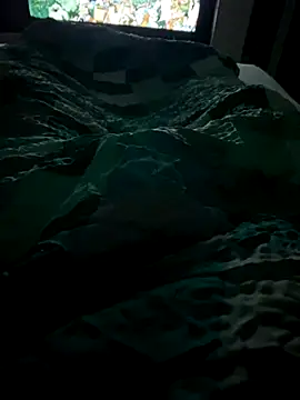 Snapshot of Playerallerplayer chatting on December 17, 9:54 pm Playerallerplayer online show from December 17, 9:54 pm