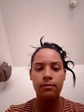 DulceTentacion12 online show from December 17, 2:34 pm