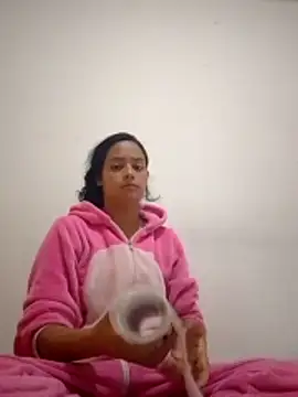 DulceTentacion12 online show from December 19, 1:40 pm