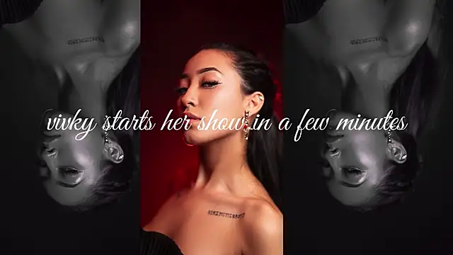 viicky r online show from March 17, 6:44 pm