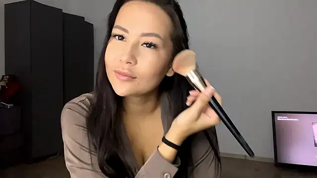 Your Mel0dy online show from December 22, 10:34 am