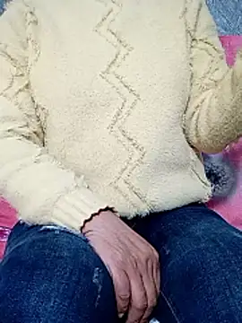 Girl-6868 online show from January 10, 11:23 am