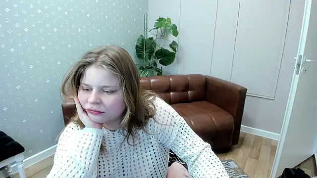 Alice Lissa online show from February 7, 10:19 am