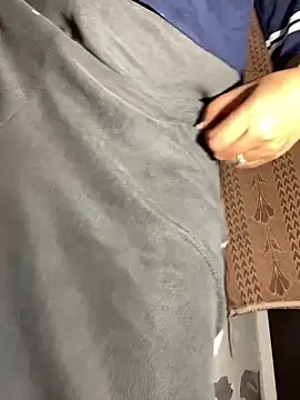 missmisha01 online show from April 9, 9:47 am