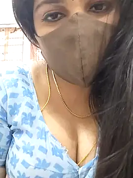 Snapshot of tamilrojaodi chatting on June 28, 10:10 am tamilrojaodi online show from June 28, 10:10 am