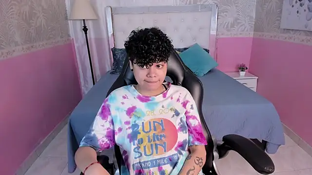 Sasha Venom online show from December 22, 1:19 pm