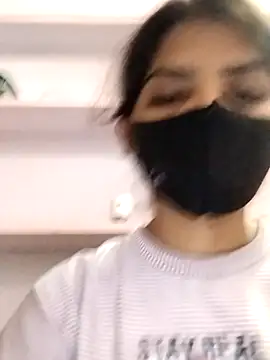 Snapshot of kinsu4763 chatting on February 12, 6:30 am kinsu4763 online show from February 12, 6:30 am