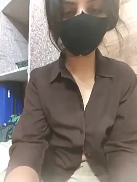 Snapshot of kinsu4763 chatting on March 25, 6:25 pm kinsu4763 online show from March 25, 6:25 pm